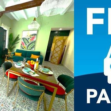 Esmeralda Apartment With Free Private Underground Parking バレンシア エクステリア 写真