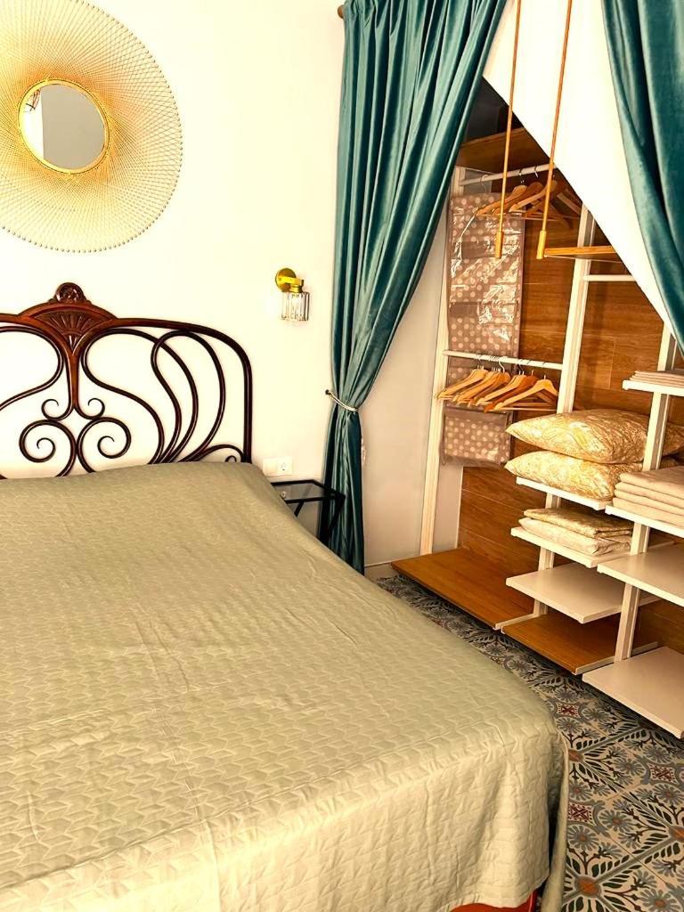 Esmeralda Apartment With Free Private Underground Parking バレンシア エクステリア 写真