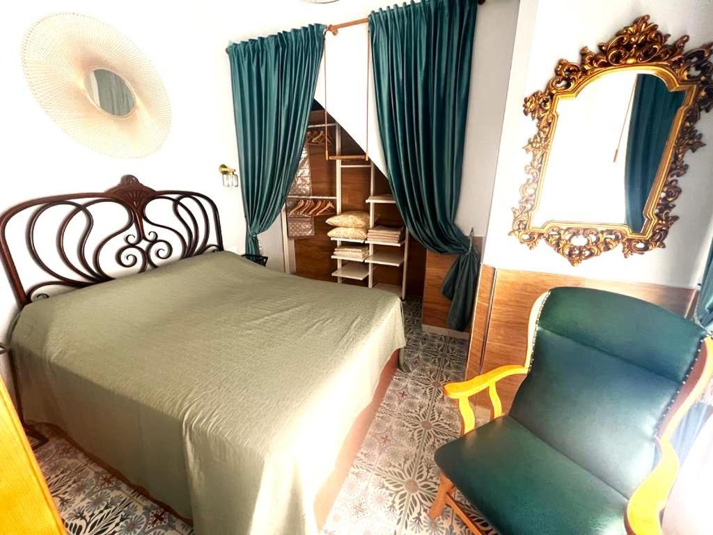 Esmeralda Apartment With Free Private Underground Parking バレンシア エクステリア 写真