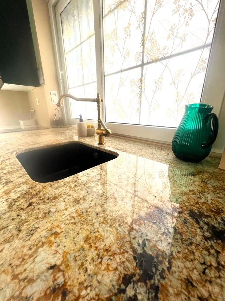 Esmeralda Apartment With Free Private Underground Parking バレンシア エクステリア 写真